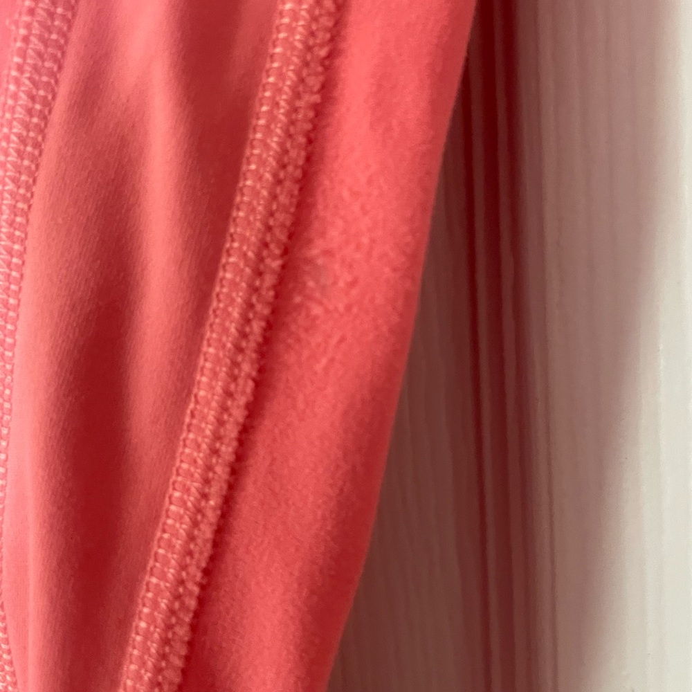 Women’s Lululemon Align High-Rise  crop 23” Color Desert Red